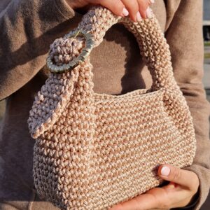 carry beige